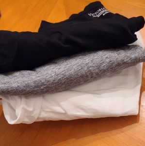 Lot of 3 VS sleep tees.